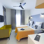 Valentina Hotel