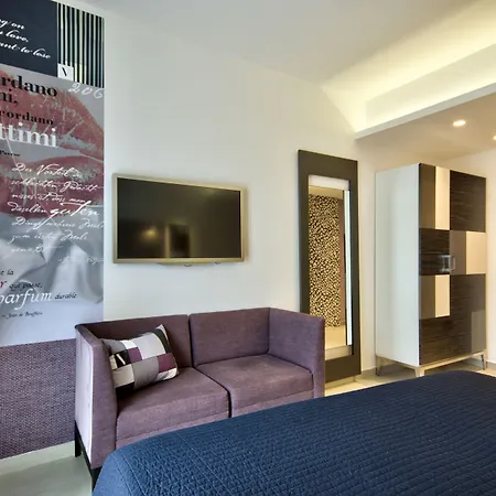Valentina Hotel 3*