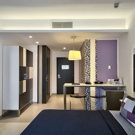 Hotel Valentina Saint Julian's