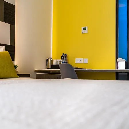 Valentina Hotel 3*