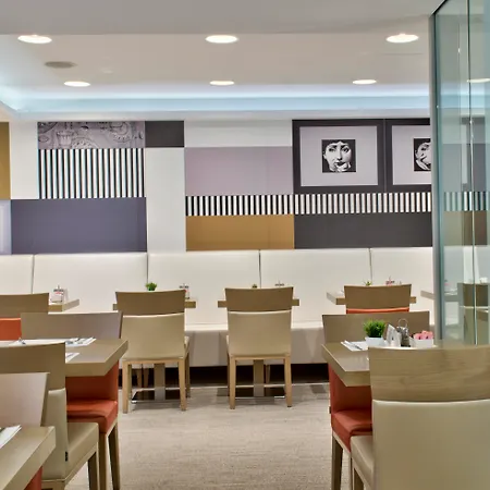 Valentina Hotel Saint Julian's